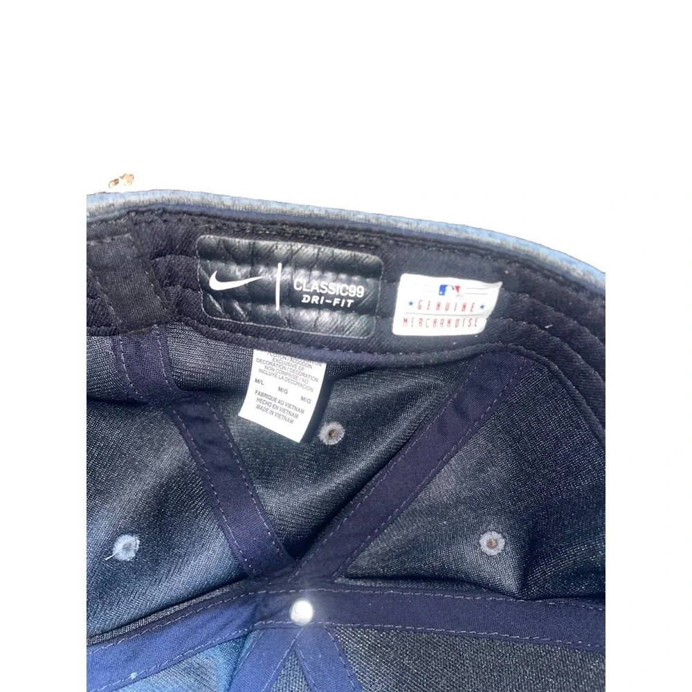 New York Yankees Dark Blue Nike Classics Dri-Fit Fitted Baseball Hat Adult M/L